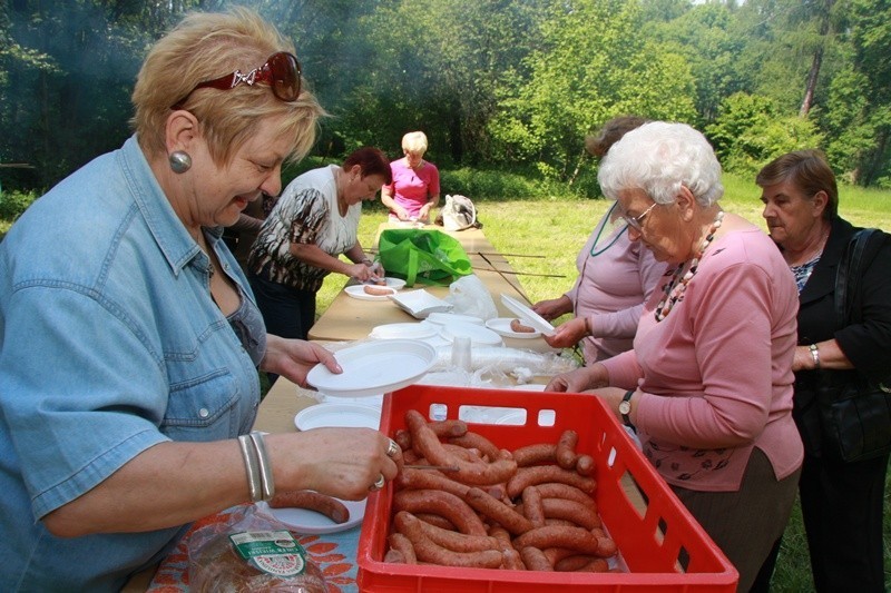 Stradomia W.: W Arboretum spotkali się emeryci z Sycowa, Lubiąża i Środy Śląskiej