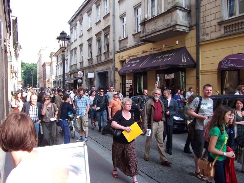 Protestujący na ulicy św. Tomasza. Fot. Piotr Jaguś