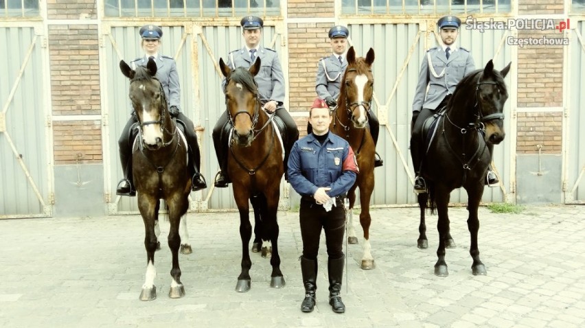 Częstochowska policja konna na Węgrzech ZDJĘCIA