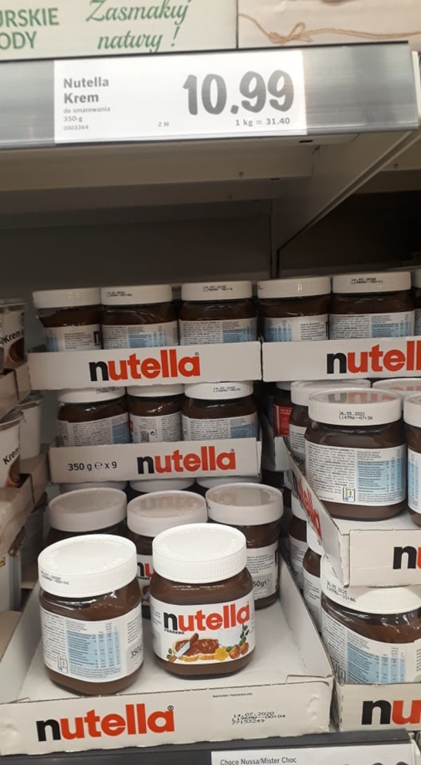 Nutella 350 g

DE 2,49 euro (10,76 zł)
PL 10, 99 zł