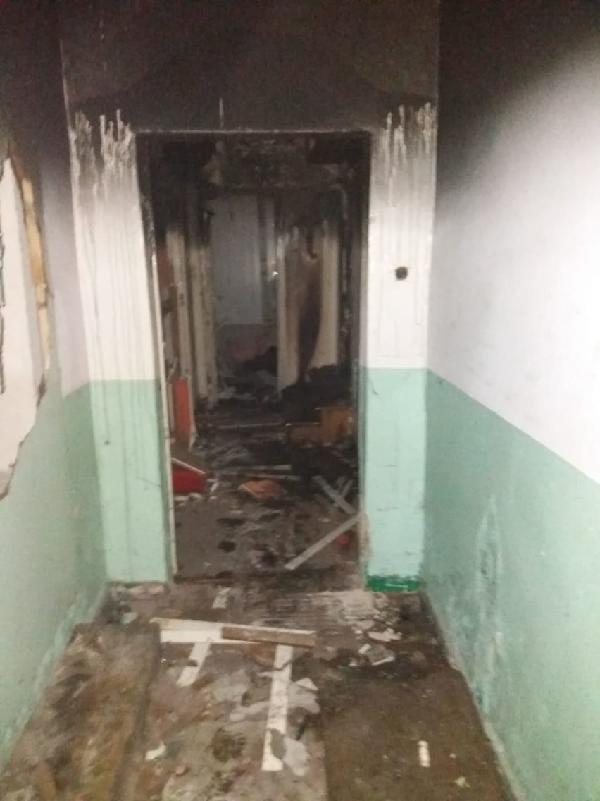 Z pożarem, który wybuchł w dawnym przedszkolu w Słubicach,...