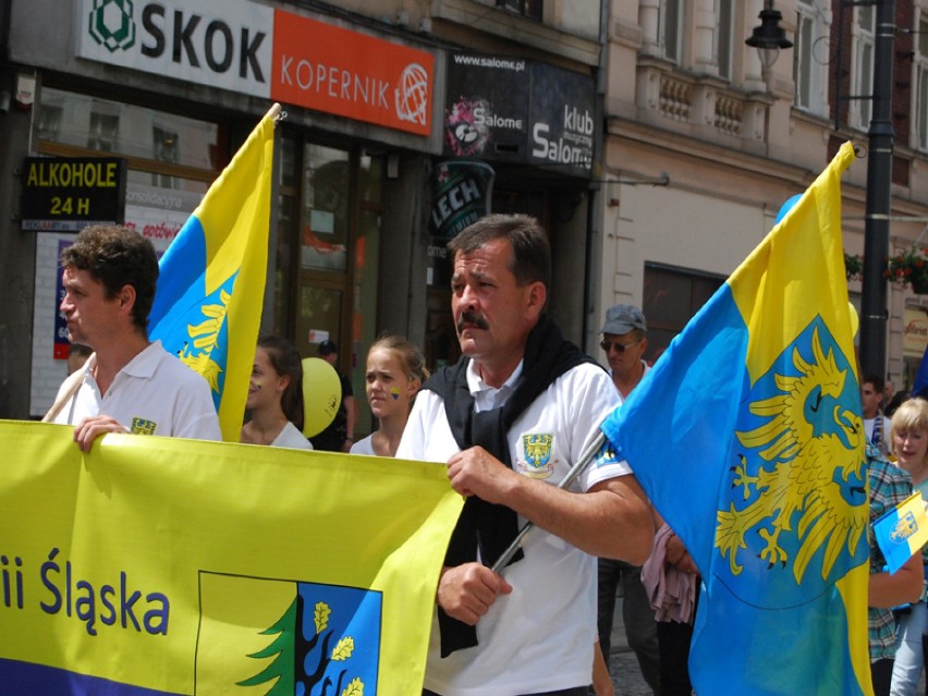 VIII Marsz Autonomii Śląska przeszedł przez Katowice [zdjęcia, wideo]