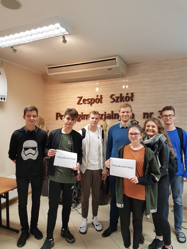 Malbork. Spotkanie z asesorem sądowym w ZSP 3 w ramach Tygodnia