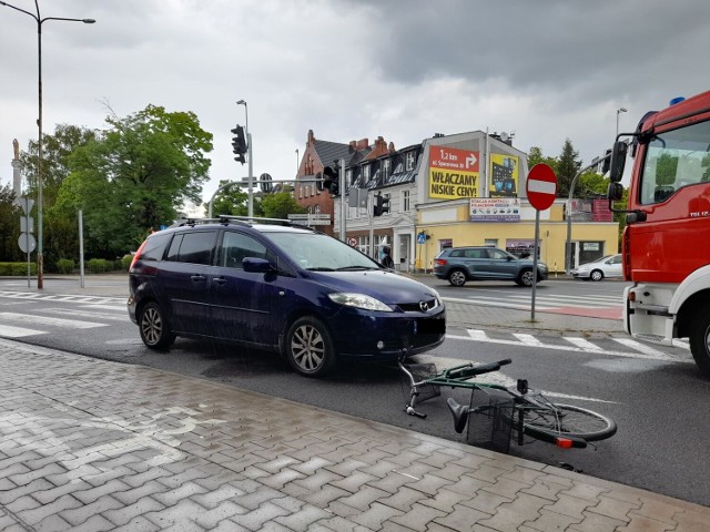 Potrącenie rowerzystki przy wolsztyńskiej straży pożarnej