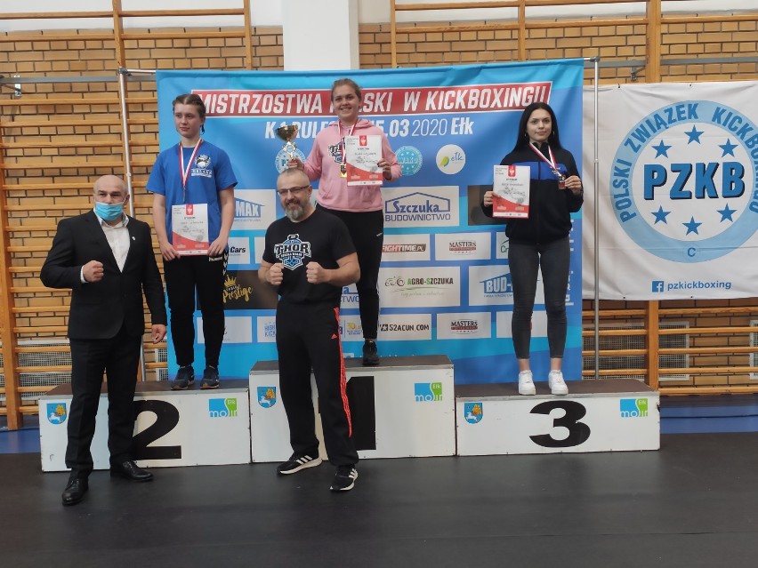 Kickboxing. Cztery medale zawodników Sportów Walki Piła w Mistrzostwach Polski K1!