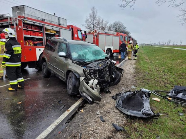 Do groźnego wypadku doszło na drodze 212 koło Chojnic.