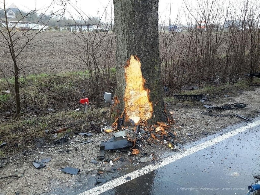 Do groźnego wypadku doszło na drodze 212 koło Chojnic.