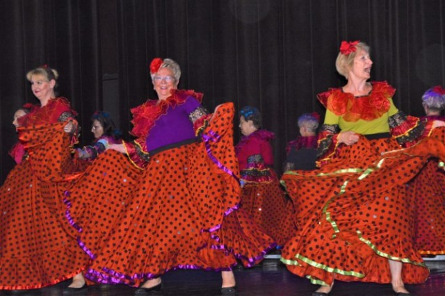 Żywiołowy popis Ladies Dance w karsznickiej filii Miejskiego Domu Kultury w Zduńskiej Woli