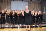 "Śpiewajmy chórem". W wągrowieckiej szkole muzycznej odbyła się chóralna uczta. Zachęcamy do obejrzenia zdjęć