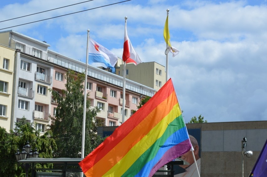 W Gdyni emocje budzą warsztaty o tożsamości płciowej. Miasto zmienia ich formułę, a opozycyjni radni piszą do prezydenta