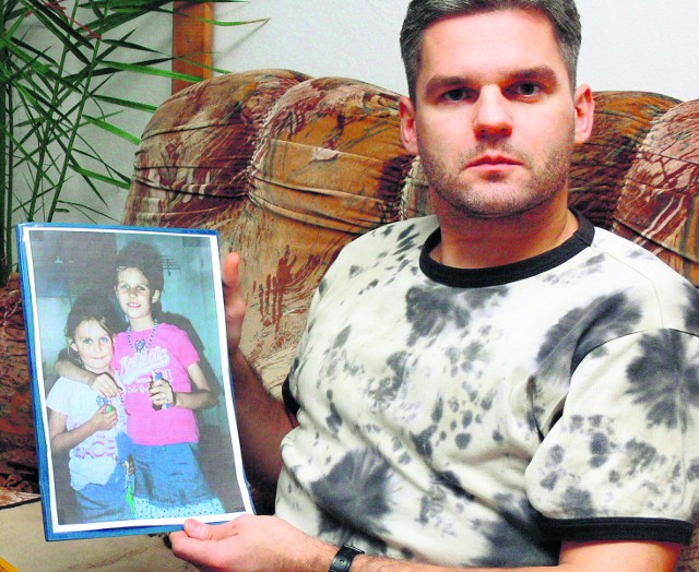 Wojciech Pomorski już od 7 lat walczy o możliwość kontaktowania się z córkami