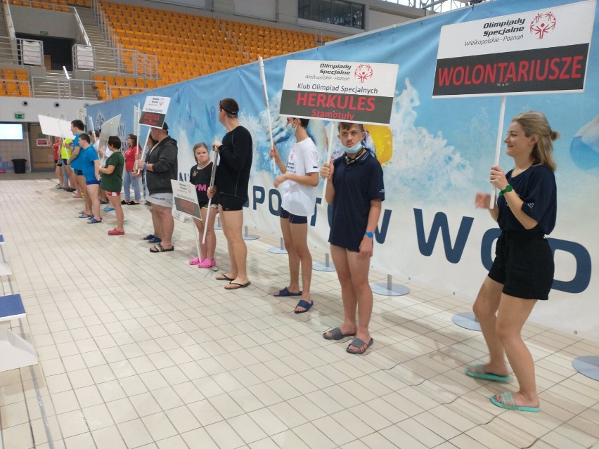 Szamotuły. Niepełnosprawni pływacy i pływaczki stanęli na podium w Poznaniu!