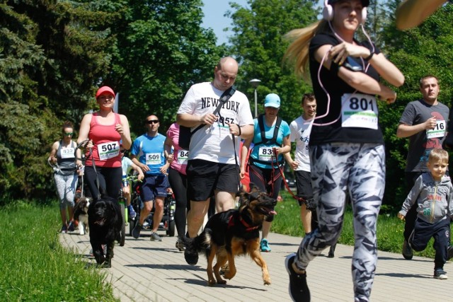 Na zdjęciu uczestnicy Run Hau w Rzeszowie