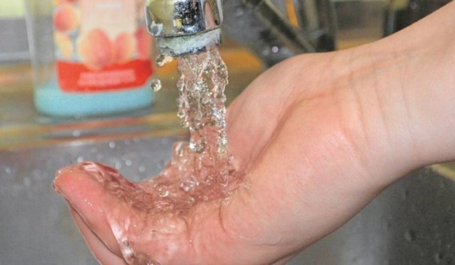 Wodę z wodociągu w Ławach można spożywać po przegotowaniu, ze względu na śladowe ilości bakterii z grupy coli