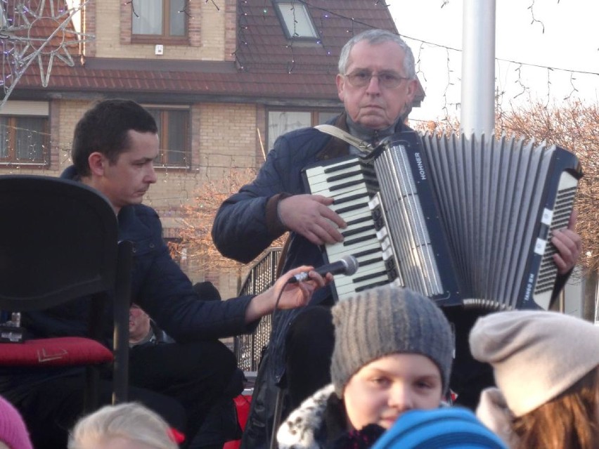 Wigilia w Budzyniu: Na Rynku odbyło się spotkanie świąteczne