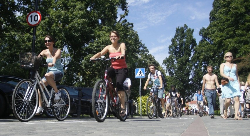 Wśród łemkowskich cerkwi

Trasa: Uście Gorlickie, Kwiatoń (3...