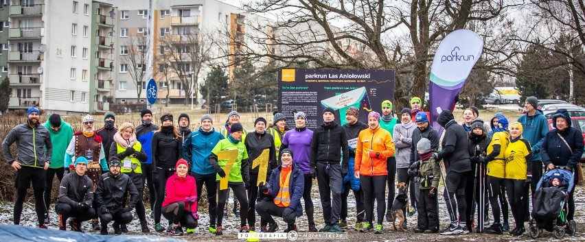 Parkrun w Lesie Aniołowskim w Częstochowie - wystartowało ponad 30 biegaczy. Zobacz zdjęcia