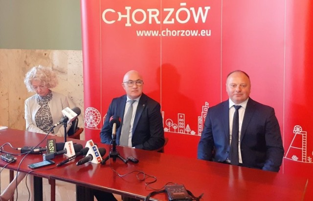 Konferencja prasowa prezydenta Chorzowa Andrzeja Kotali i nowego prezesa Ruchu Seweryna Siemianowskiego