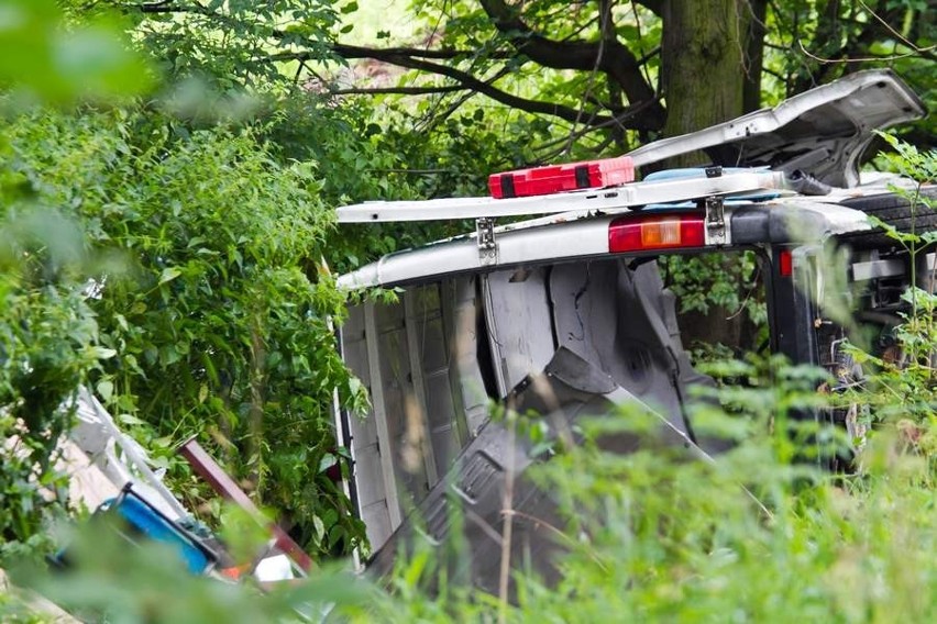 Wolibórz: Wypadek busa, 3 osoby nie żyją