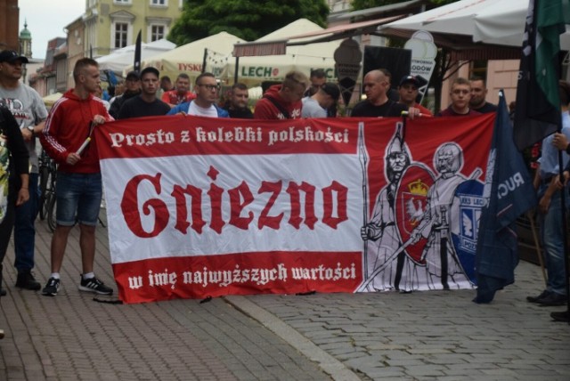 77. rocznica Powstania Warszawskiego w Gnieźnie