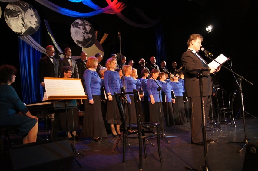 "Muzyczna podróż z Cantabile..."- Koncert Jubileuszowy chóru...