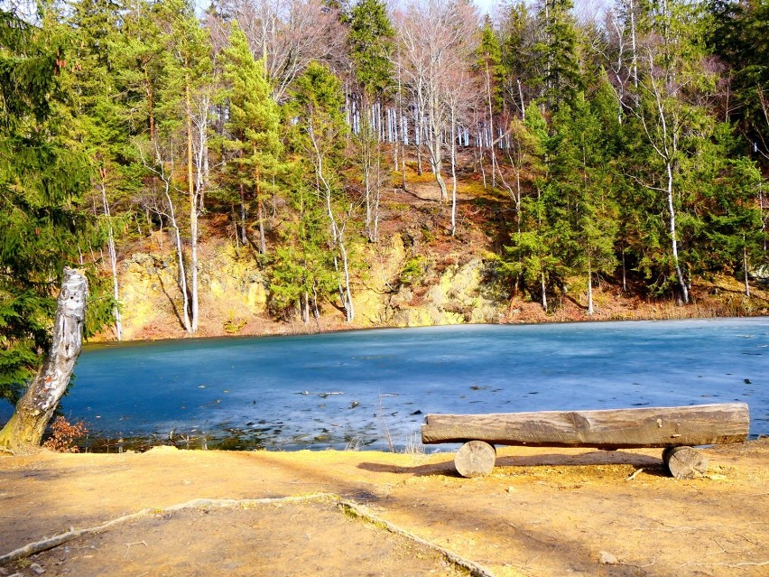 Kolorowe Jeziorka w Rudawach Janowickich na Dolnym Śląsku