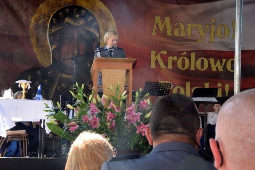 W Kielcach uroczysta msza święta w intencji świętokrzyskich policjantów [DUŻO ZDJĘĆ]
