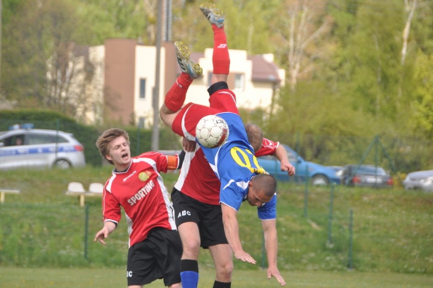 Sporting Leźno - Orkan Rumia 0:6 (0:2) - zdjęcia z meczu