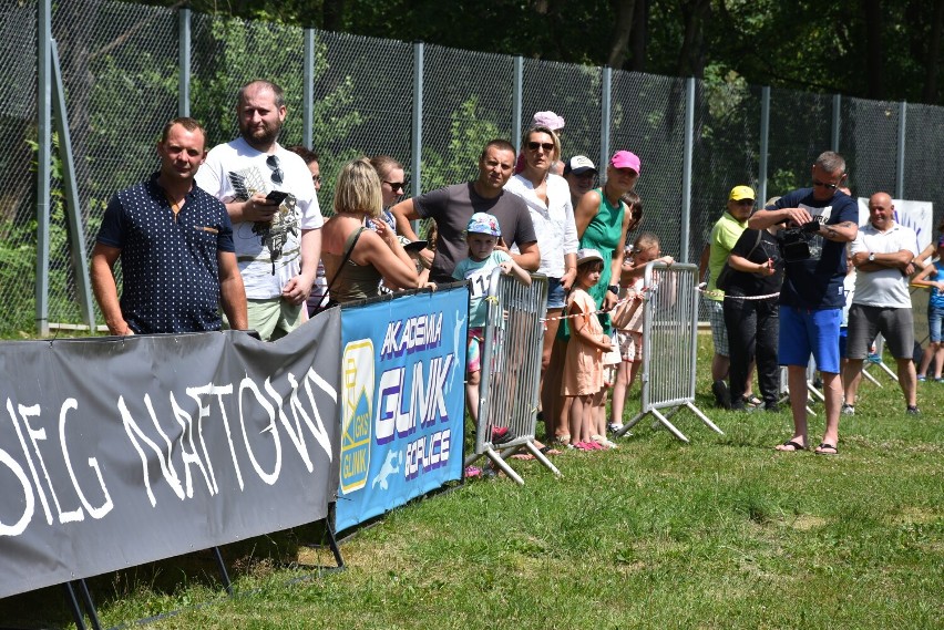 Gorlice. Mini Bieg Naftowy. Na starcie zawodnicy od zera do czterech lat. Zaciętości nie można im było odmówić. Sami zobaczcie!