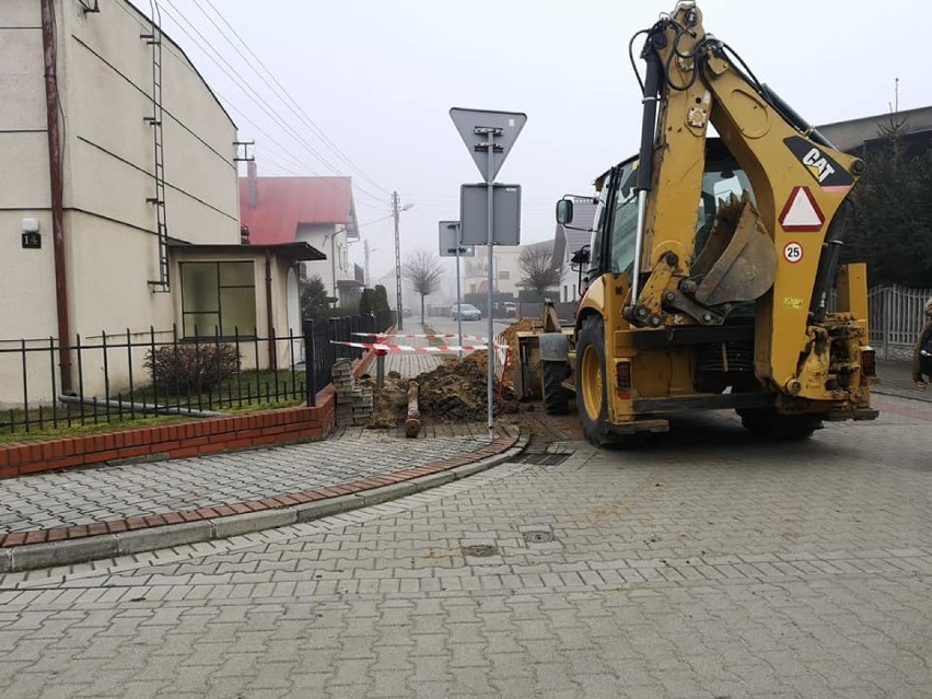 Wymiana hydrantów na osiedlu Błonie w Kościanie FOTO 