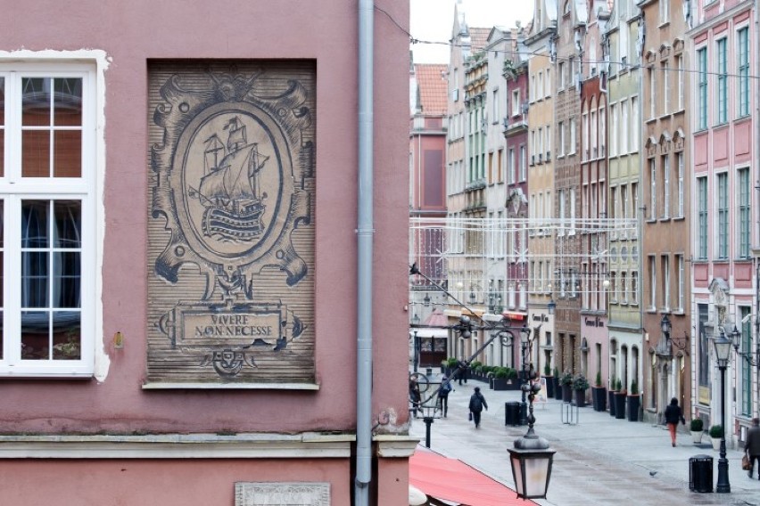 Dekoracje architektoniczne Gdańska. Jakie dzieła sztuki zdobią miasto? 