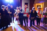 Wenecki bal grodziskich seniorów. Były maski, piękne kreacje i wspaniała zabawa!