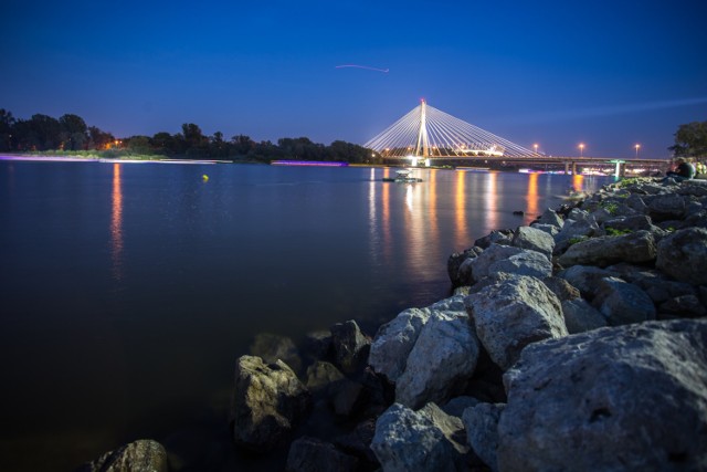 Wydarzenie dla całych rodzin! W przestrzeni Przystani Wodnej Aquatica sportowe atrakcje przygotowano także z myślą o najmłodszych. Zajęcia plastyczne, poszukiwanie skarbów czy zabawy w formie sportowych konkurencji tj. przeciąganie liny czy wyścigi z boją ratunkową to pomysł na aktywne przedpołudnie na świeżym powietrzu. O dobrą zabawę i rozrywkę zadbają animatorzy, magik oraz klaun.