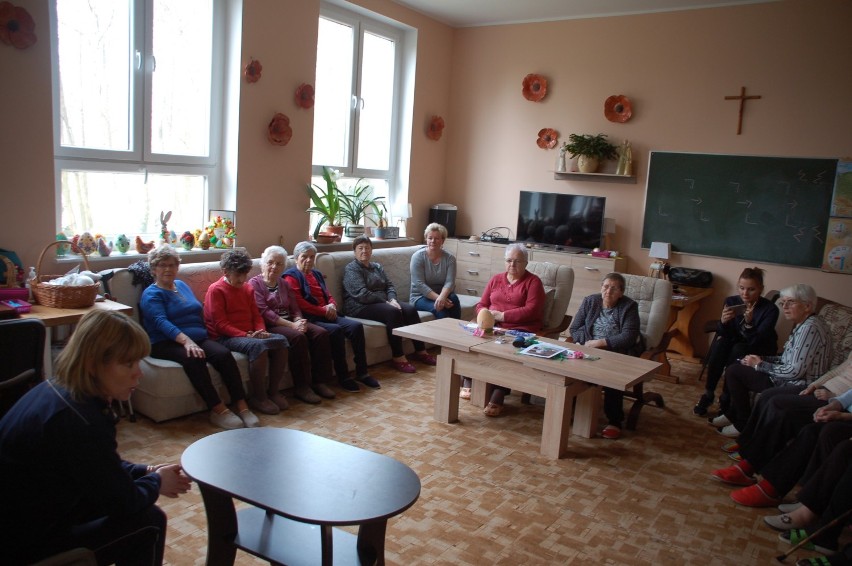 Spotkanie policjantów z seniorami w Senior-Wigor