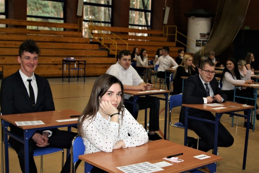 Egzamin gimnazjalny w SP 13 w Lesznie