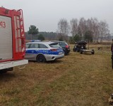 Ciało mężczyzny znaleziono w lesie w Tomawie. To zaginiony 42-latek z Antonielowa w gminie Łęki Szlacheckie, 26.11.2021