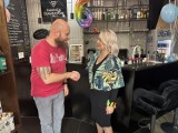Konin. Fabryka Diamentów & Barber Shop w dniu swoich urodzin włączyła się w piękną akcję dla podopiecznych Fundacji „Podaj dalej”