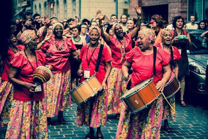 Brave Festival: Parada muzyki i radości przemaszerowała przez Wrocław (ZDJĘCIA)