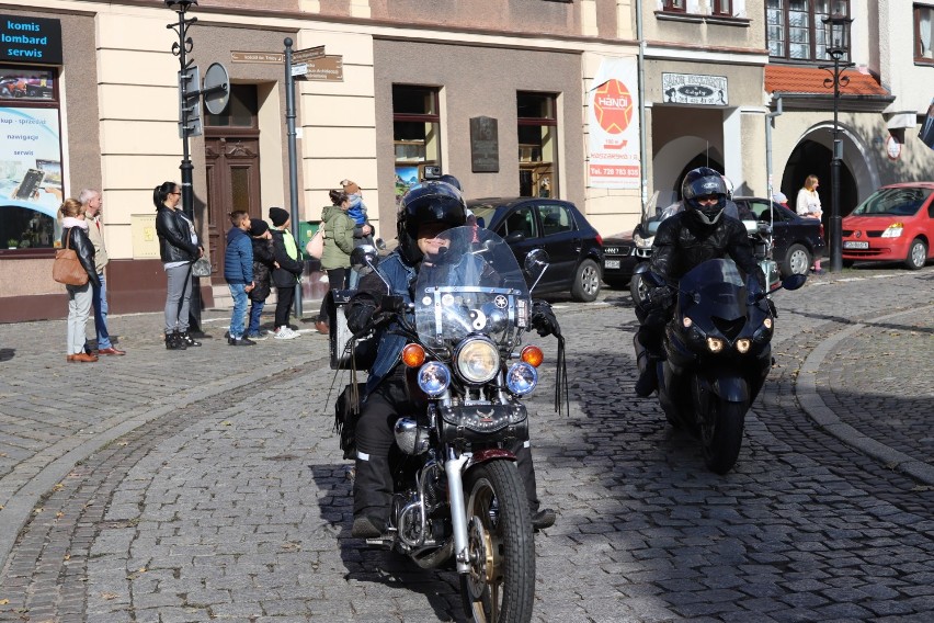 Uczestnicy parady motocyklowej w naszym obiektywie