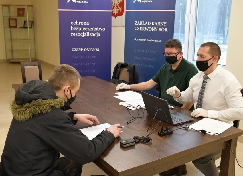 Zambrowscy urzędnicy za kratami, by więźniowie mogli wyrobić dokumenty