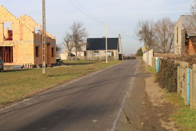 Gmina Nowe Skalmierzyce. Zakończył się remont drogi w Lezionie