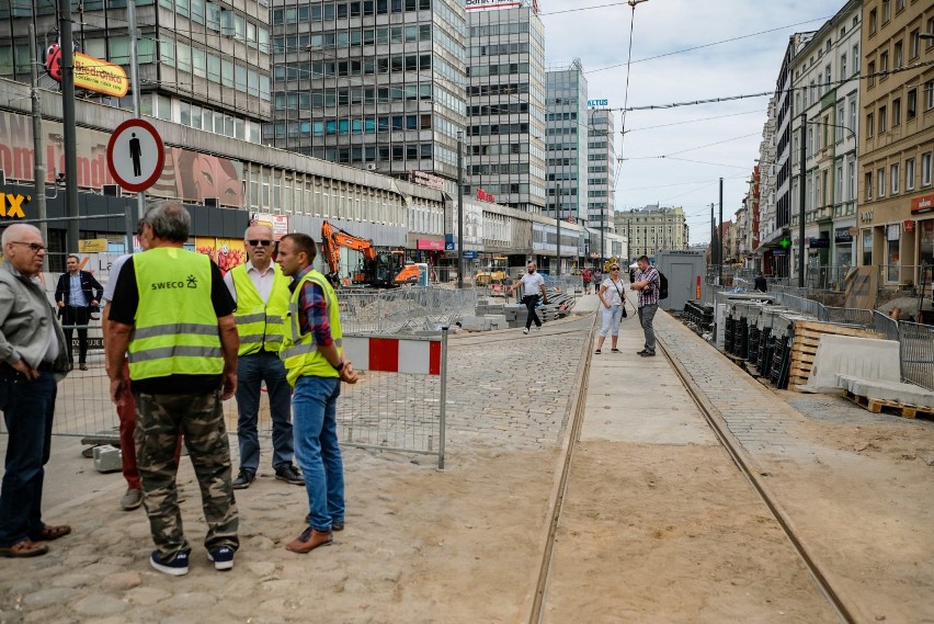 10 dni przed planowanym terminem tramwaje pojadą ulicą...