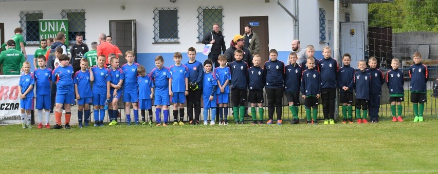 Derby Żar dla Promienia! Gol w 15. sekundzie meczu, a potem gra do jednej bramki. Promień nie dał żadnych szans kuniczanom