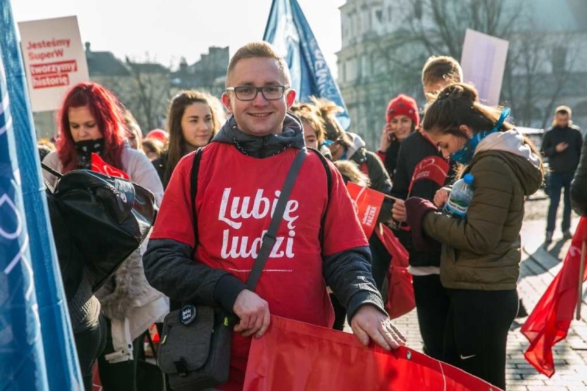 Marsz Szlachetnej Paczki przeszedł ulicami Krakowa [ZDJĘCIA]