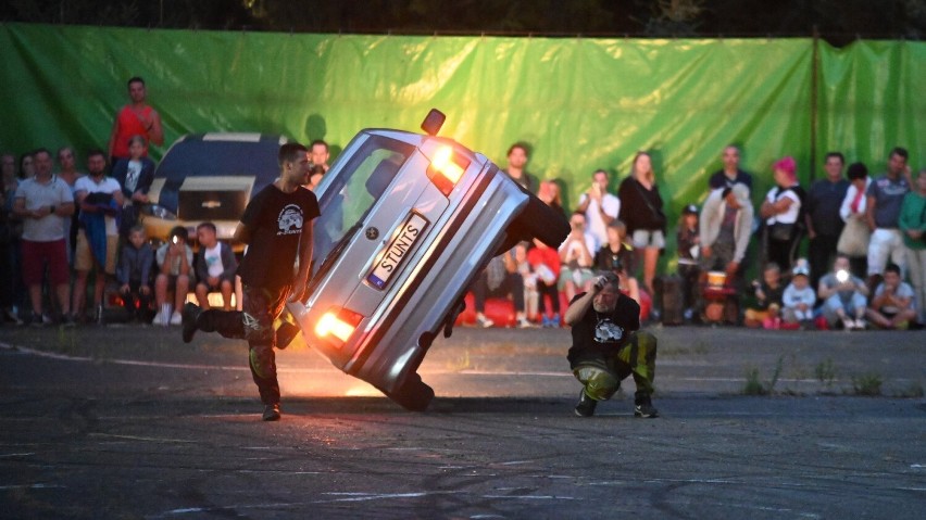 Kaskaderski show w Sanoku. Ogień, ryk silników i emocje