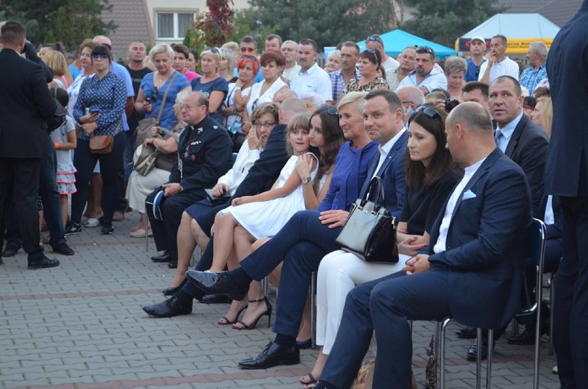 Para prezydencka na pikniku w Ludwikowie