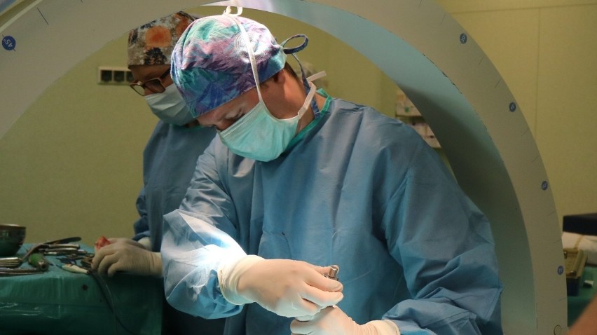 Wojciech Chrobak został nowym szefem neurochirurgii w WSS nr 4 w Bytomiu. Doktor Jerzy Pieniążek odchodzi na emeryturę