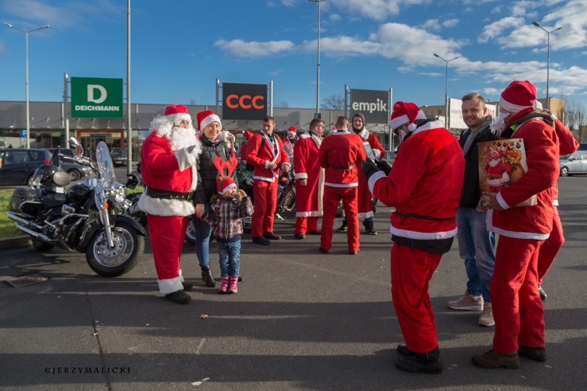 Motomikołaje 2018.  Motomikołaje ze Zwierzyńca w drodze do Domu Dziecka w Kożuchowie [ZDJĘCIA]