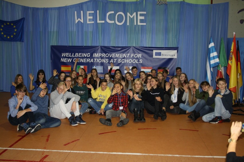 Uczestnicy projektu Erasmus+ gościli w Szkole Podstawowej nr 1 [ZDJĘCIA]
