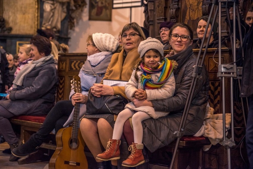 Koncert kolęd i pastorałek w sierakowskim kościele